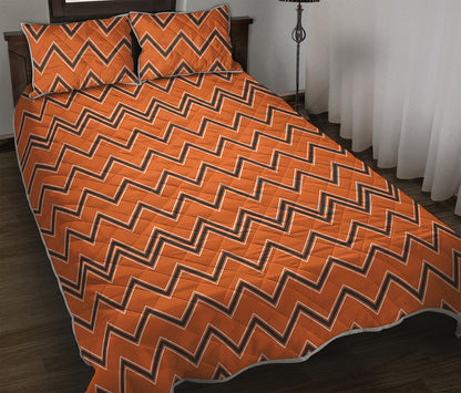 Halloween Zig Zag Pattern Print Quilt Bed Set