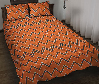 Halloween Zig Zag Pattern Print Quilt Bed Set