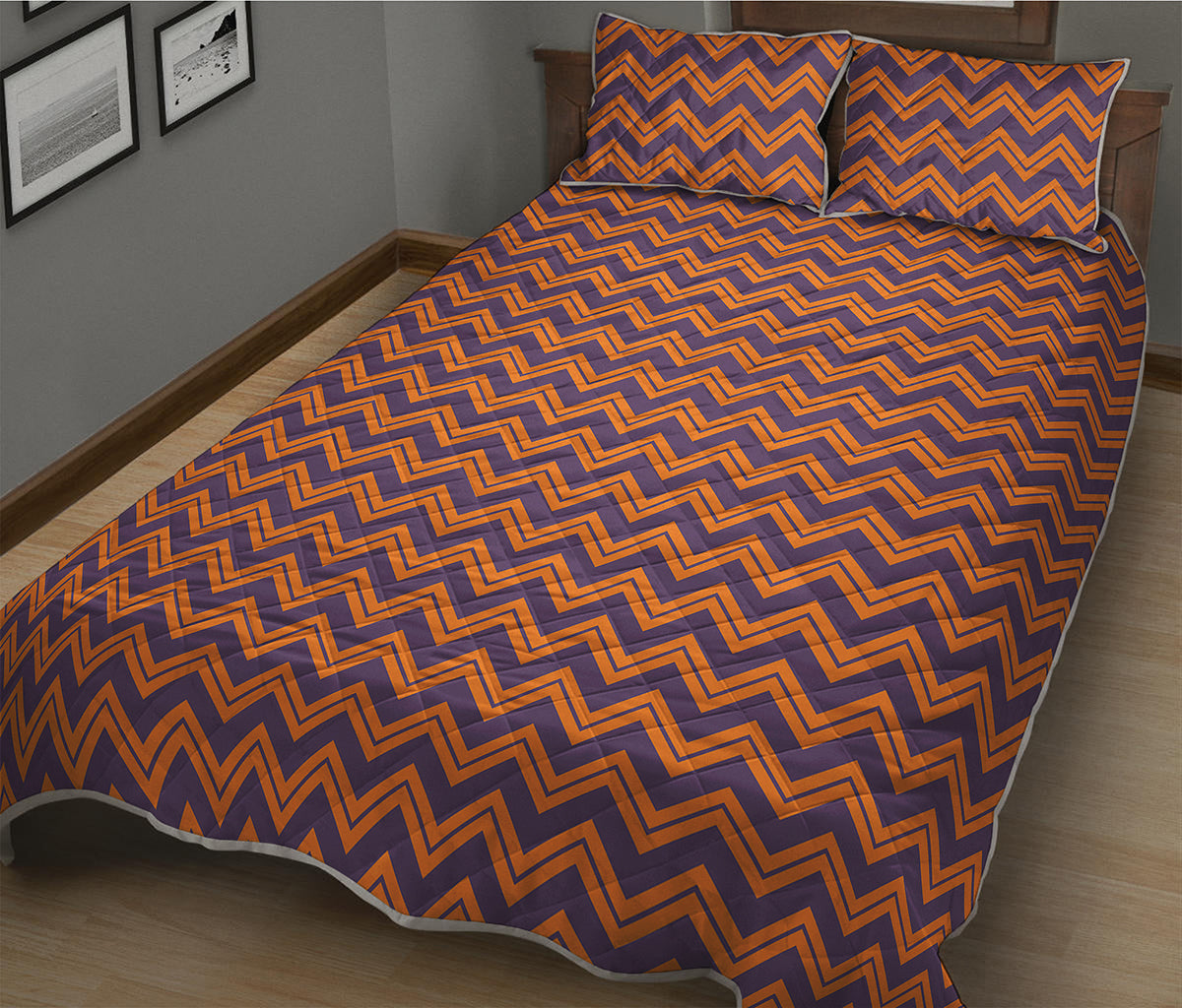Halloween Zigzag Pattern Print Quilt Bed Set