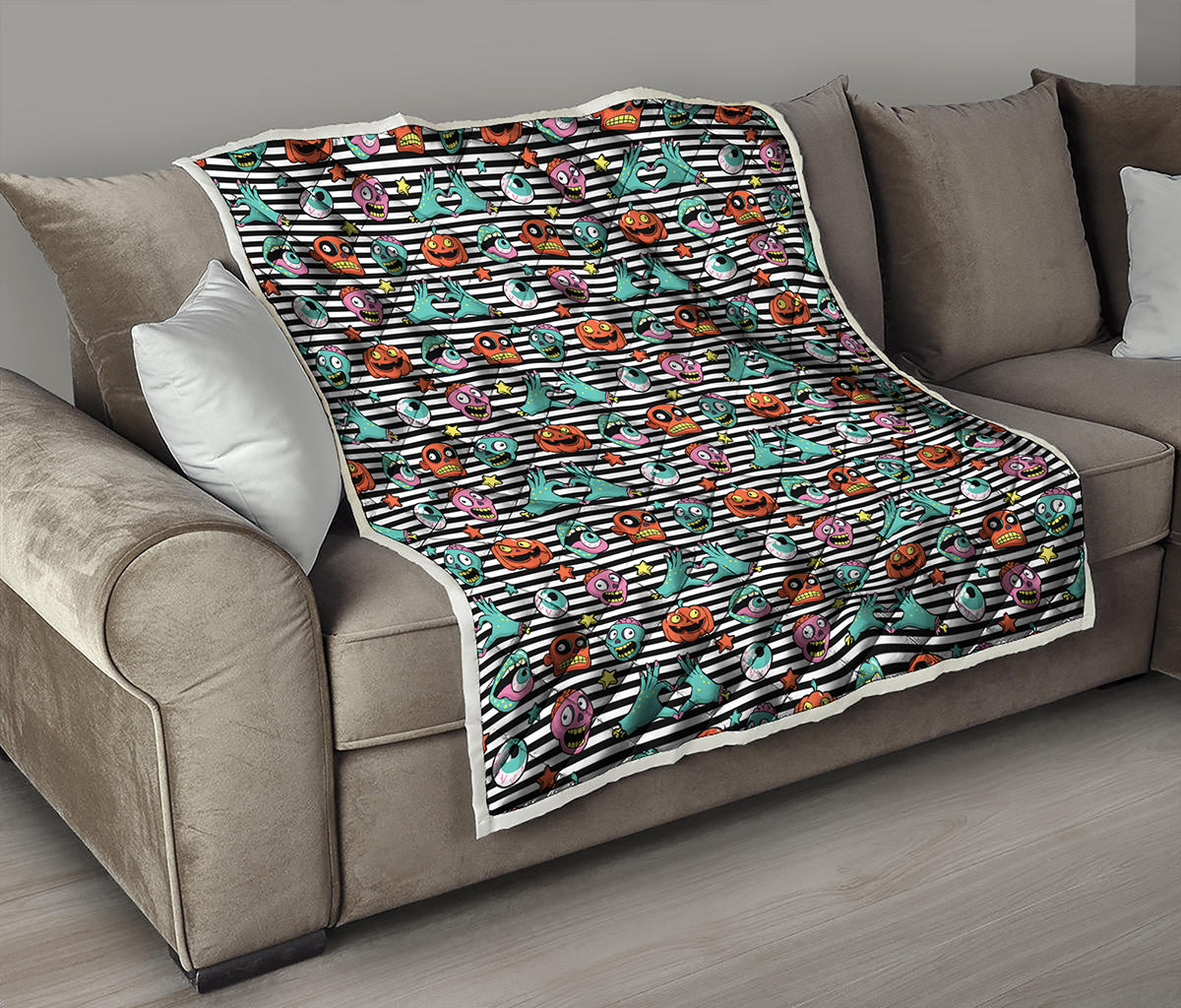 Halloween Zombie Striped Pattern Print Quilt