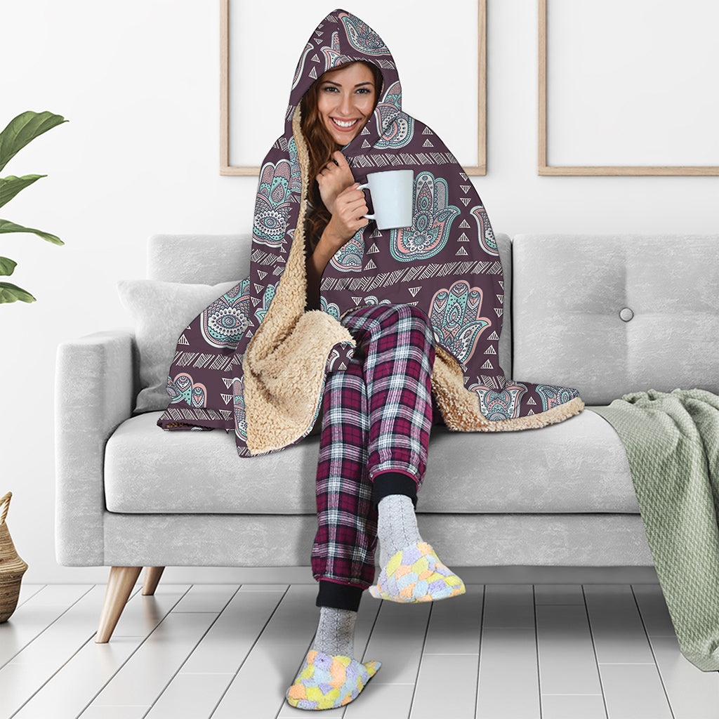 Hamsa Symbol Pattern Print Hooded Blanket