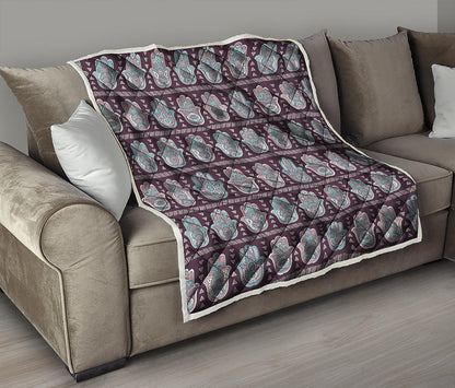 Hamsa Symbol Pattern Print Quilt