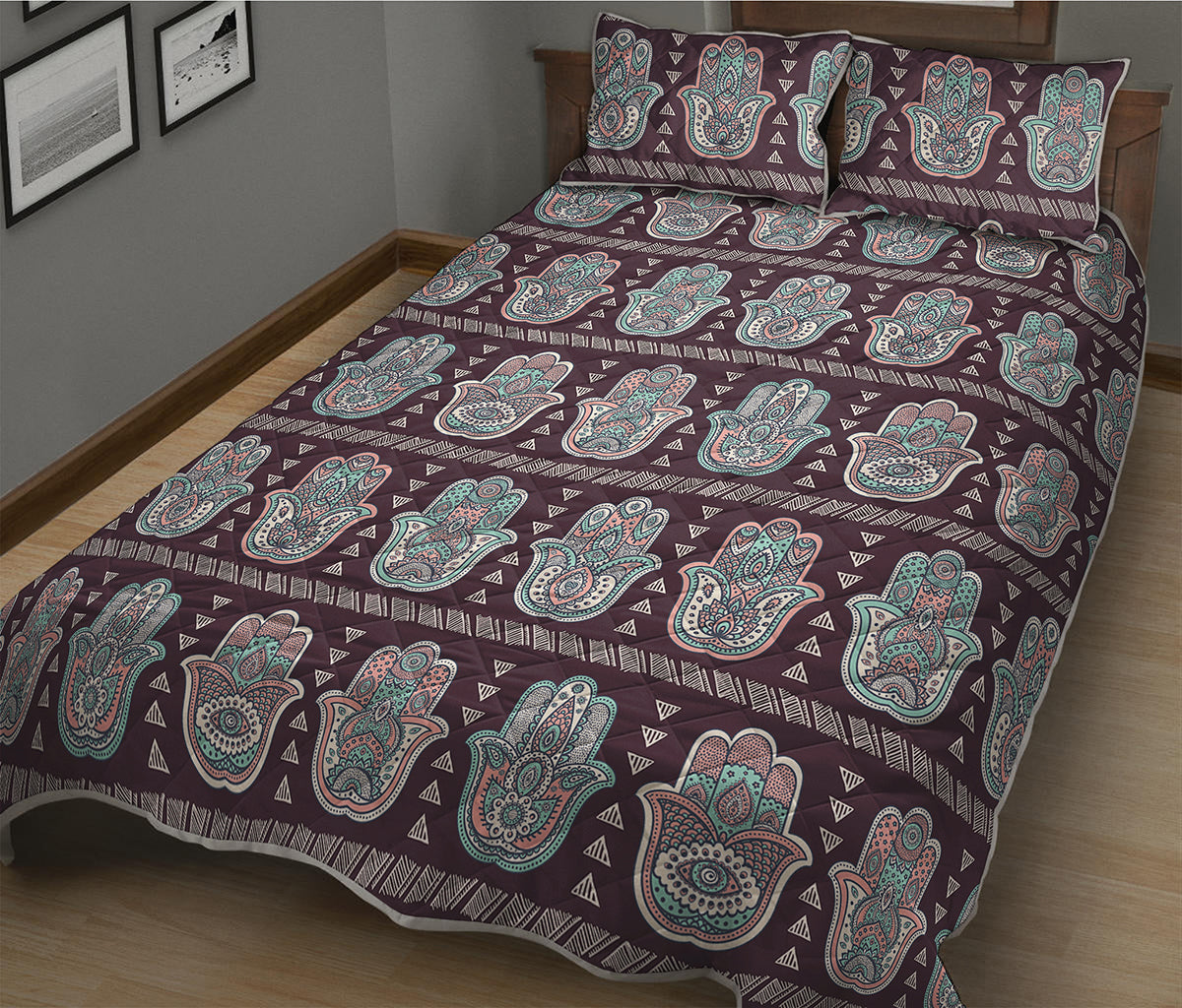 Hamsa Symbol Pattern Print Quilt Bed Set