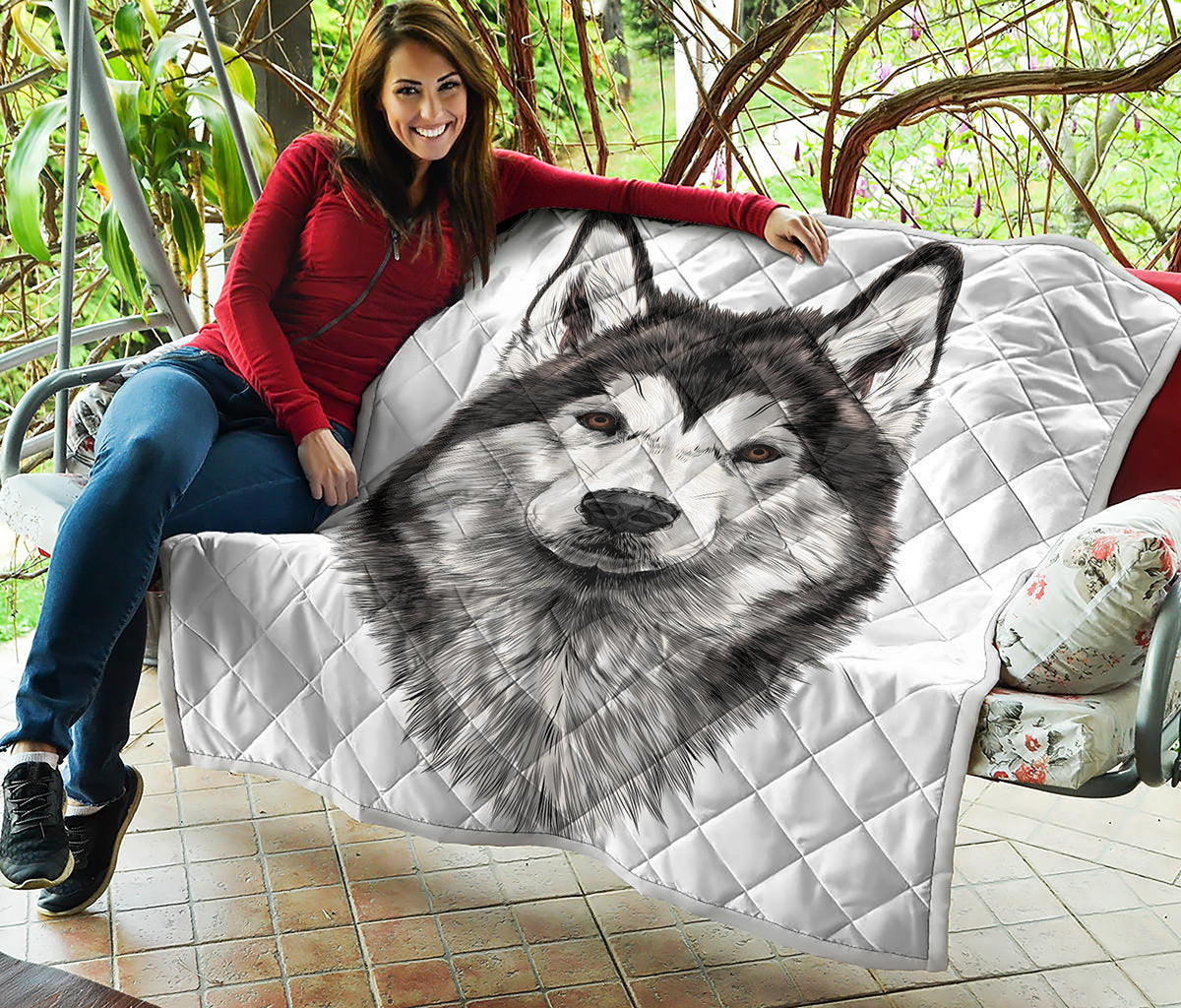 Hand Drawn Alaskan Malamute Print Quilt