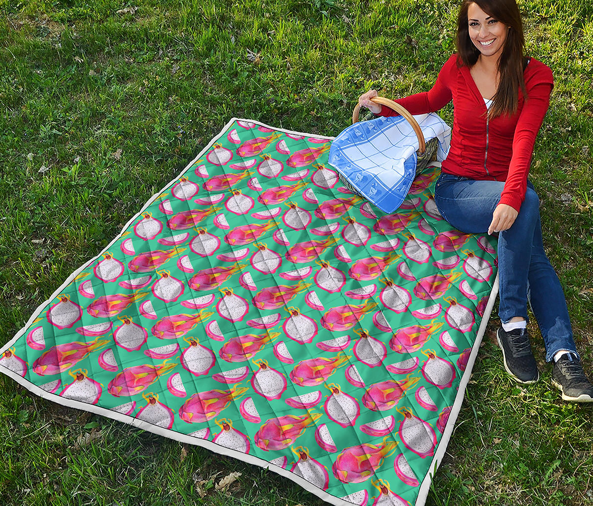 Hand Drawn Dragon Fruit Pattern Print Quilt