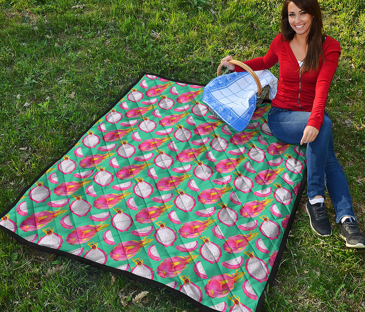 Hand Drawn Dragon Fruit Pattern Print Quilt