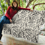 Hand Drawn Mantis Pattern Print Quilt