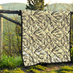 Hand Drawn Mantis Pattern Print Quilt