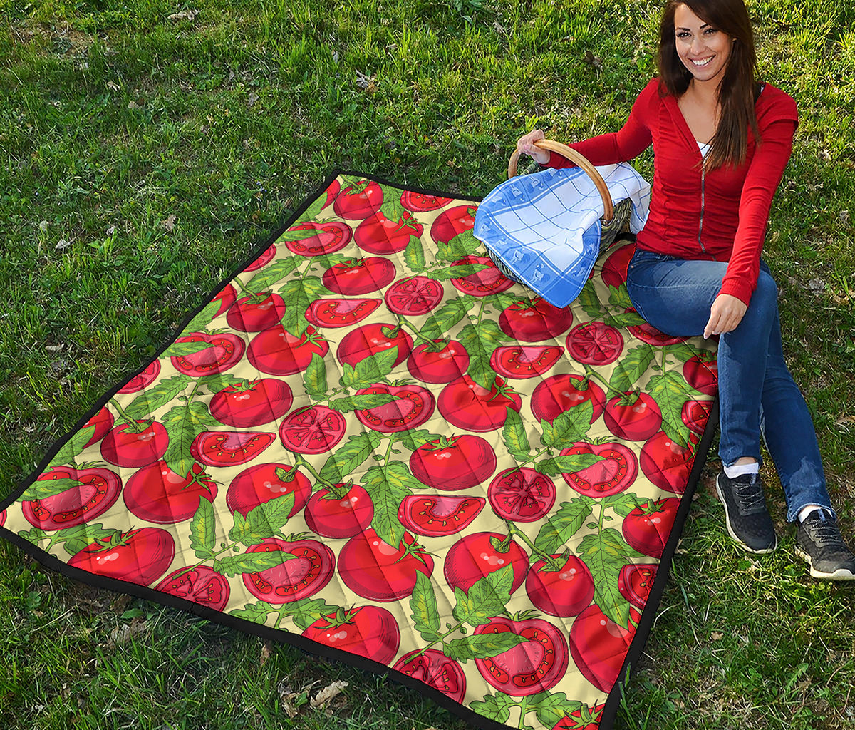 Hand Drawn Tomato Pattern Print Quilt