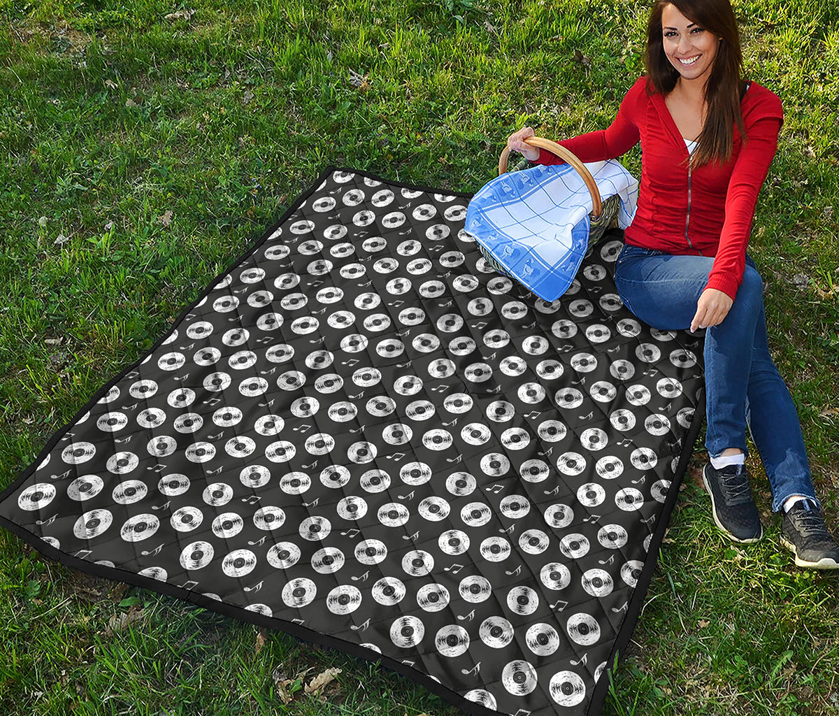 Hand Drawn Vinyl Record Pattern Print Quilt
