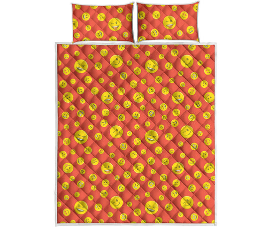 Happy Emoji Pattern Print Quilt Bed Set