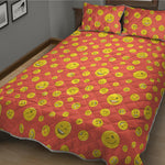 Happy Emoji Pattern Print Quilt Bed Set