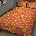 Happy Emoji Pattern Print Quilt Bed Set