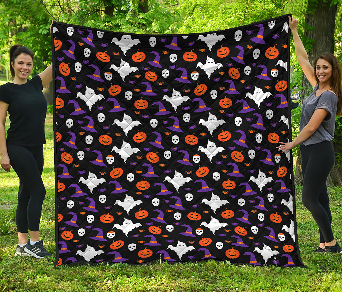 Happy Halloween Ghost Pattern Print Quilt