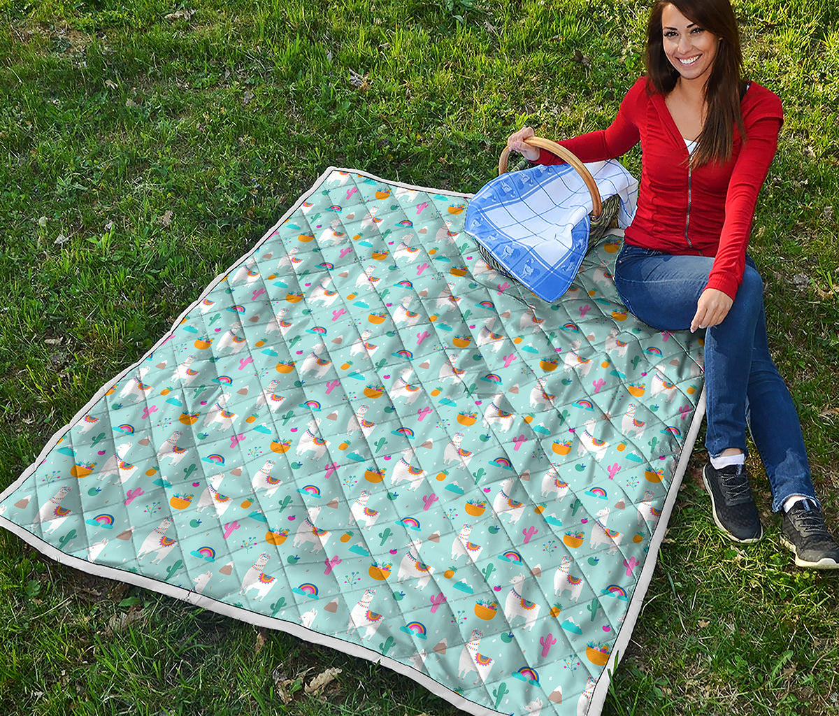 Happy Llama And Cactus Pattern Print Quilt
