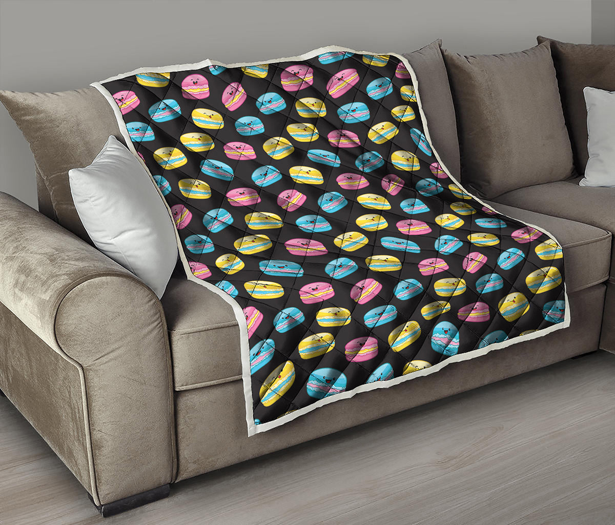 Happy Macarons Pattern Print Quilt