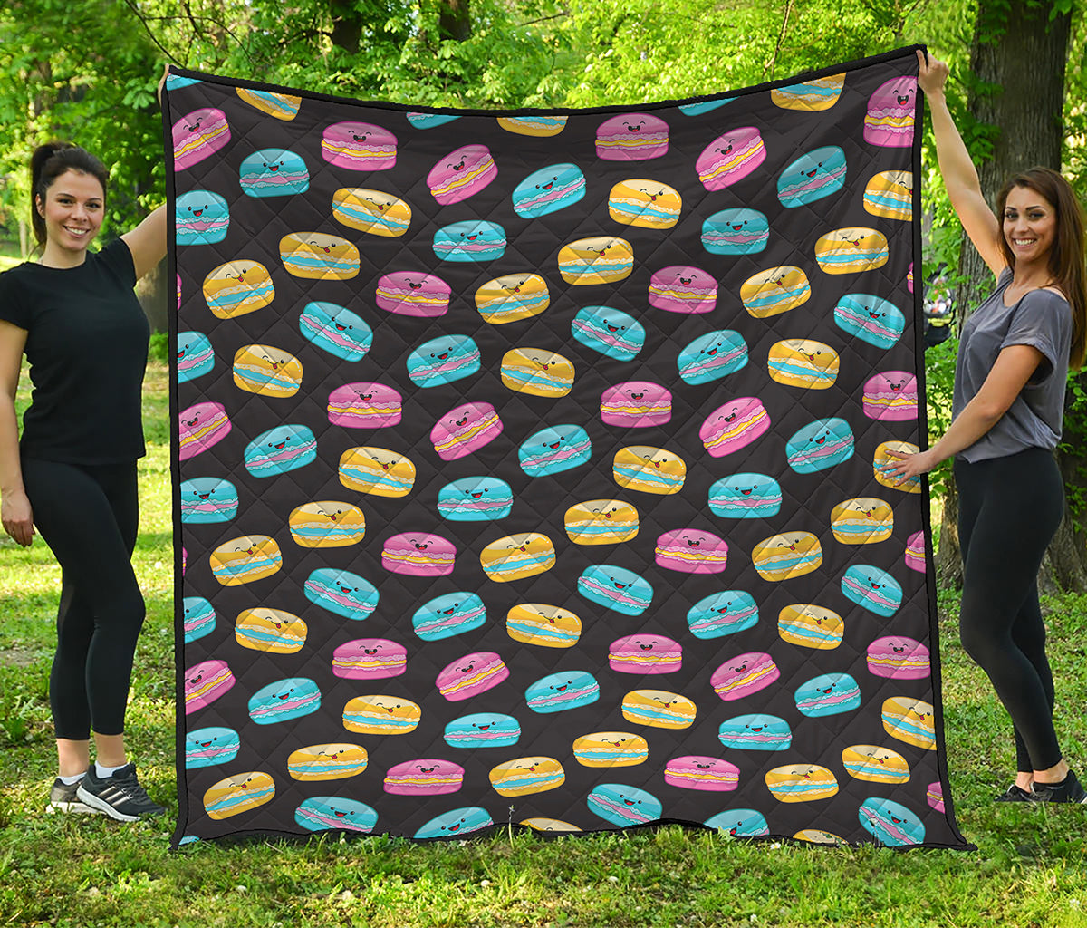 Happy Macarons Pattern Print Quilt