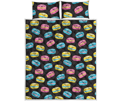 Happy Macarons Pattern Print Quilt Bed Set