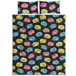 Happy Macarons Pattern Print Quilt Bed Set