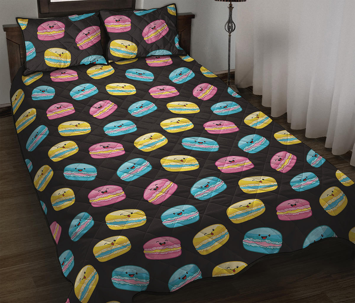 Happy Macarons Pattern Print Quilt Bed Set