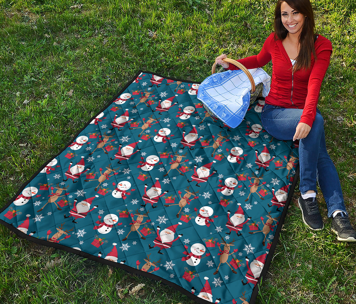 Happy Santa Claus Pattern Print Quilt