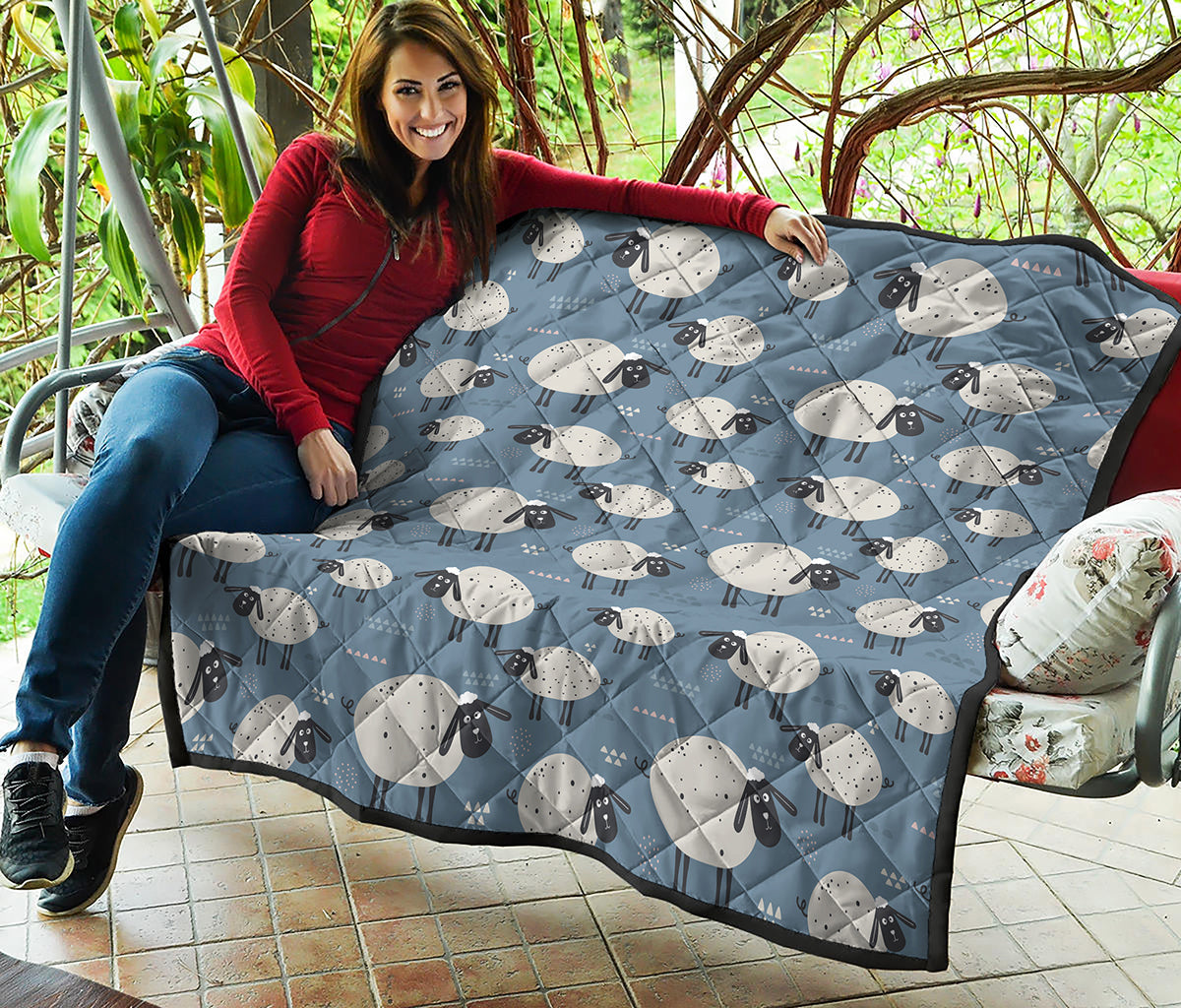 Happy Sheep Pattern Print Quilt