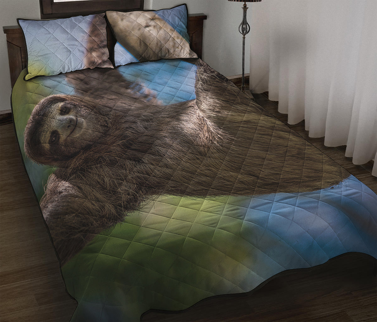 Happy Sloth Print Quilt Bed Set