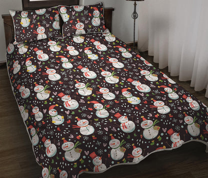 Happy Snowman Pattern Print Quilt Bed Set