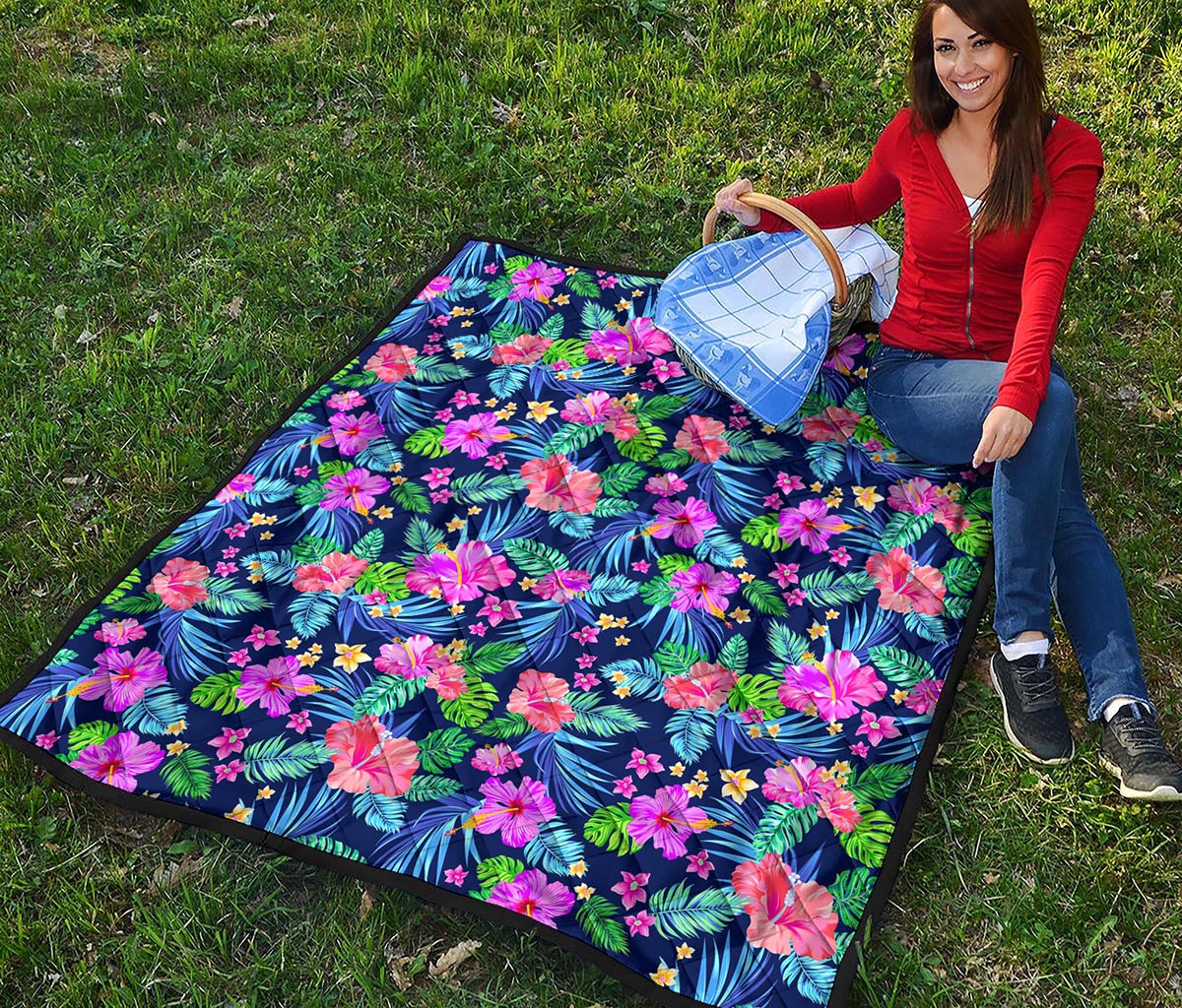 Hawaii Exotic Flowers Pattern Print Quilt