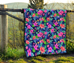 Hawaii Exotic Flowers Pattern Print Quilt