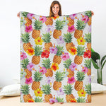 Hawaii Hibiscus Pineapple Pattern Print Blanket