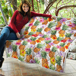 Hawaii Hibiscus Pineapple Pattern Print Quilt