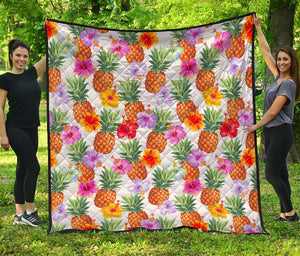 Hawaii Hibiscus Pineapple Pattern Print Quilt