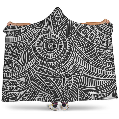 Hawaii Polynesian Tribal Print Hooded Blanket