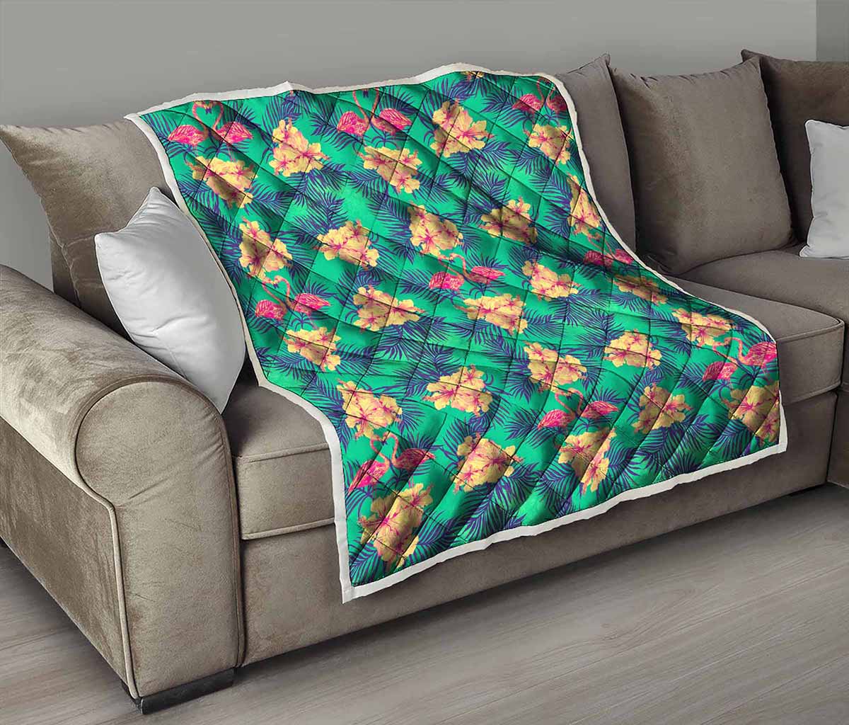 Hawaii Tropical Paradise Pattern Print Quilt