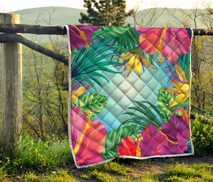 Hawaiian Aloha Flower Print Quilt