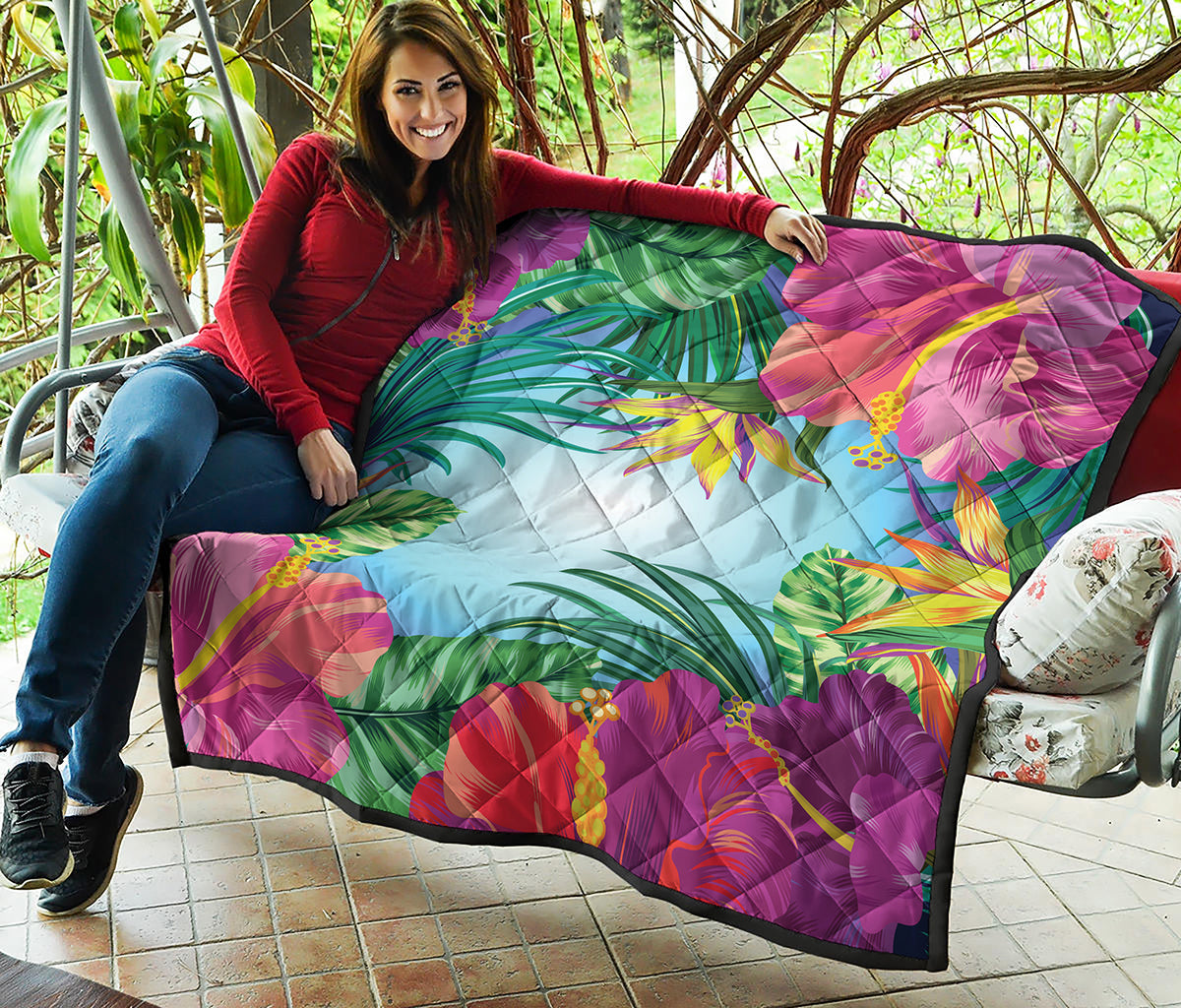 Hawaiian Aloha Flower Print Quilt