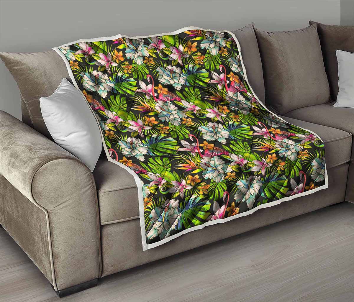 Hawaiian Aloha Tropical Pattern Print Quilt