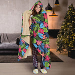 Hawaiian Floral Pattern Print Hooded Blanket