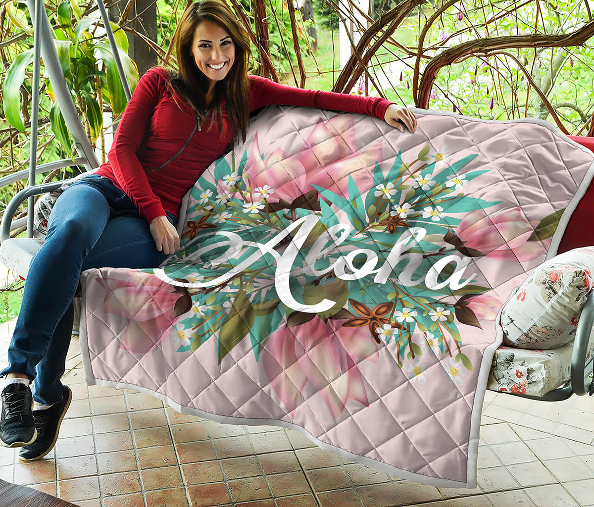 Hawaiian Flower Aloha Print Quilt