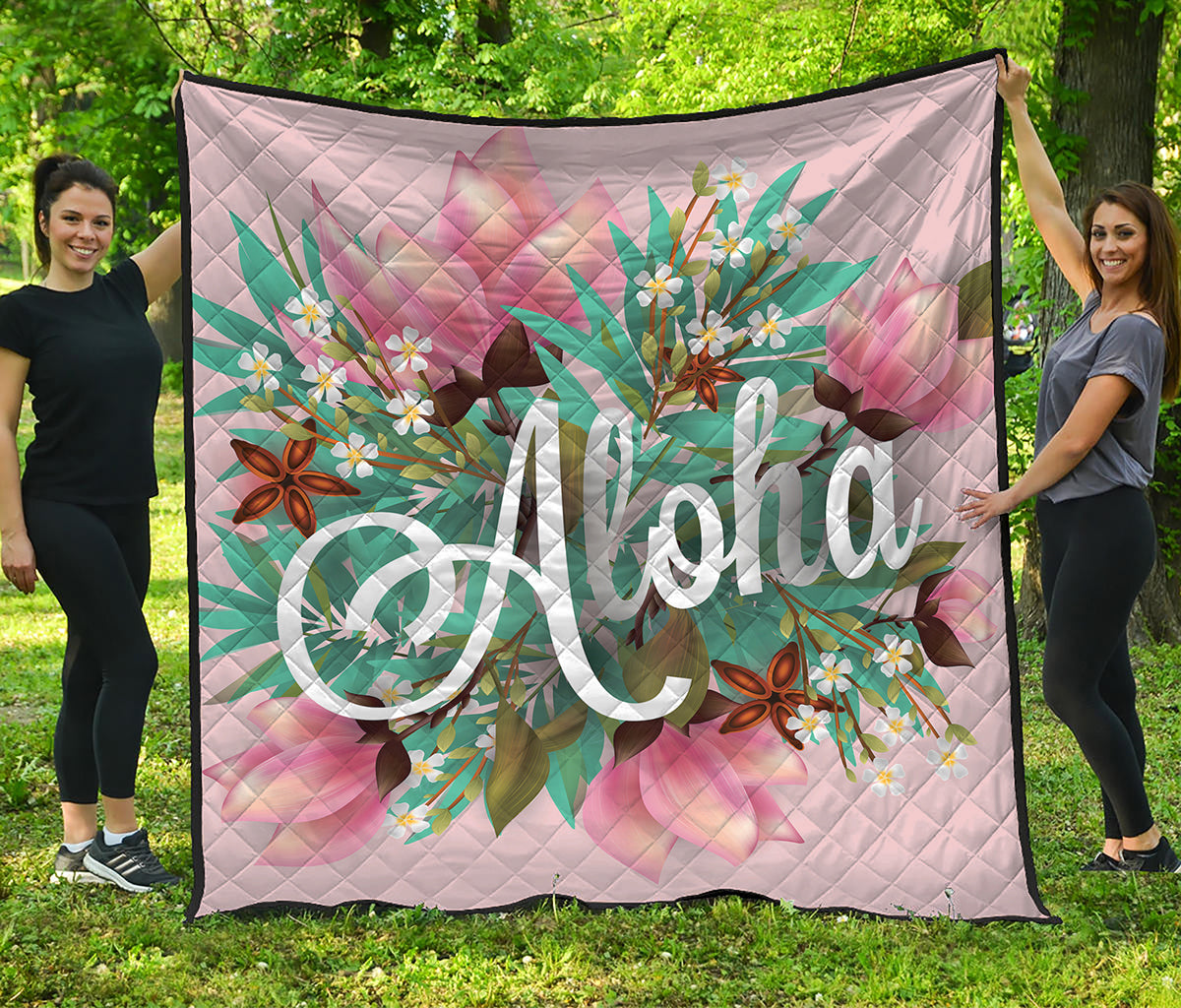 Hawaiian Flower Aloha Print Quilt
