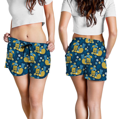 Hawaiian Tiki Pattern Print Women's Shorts