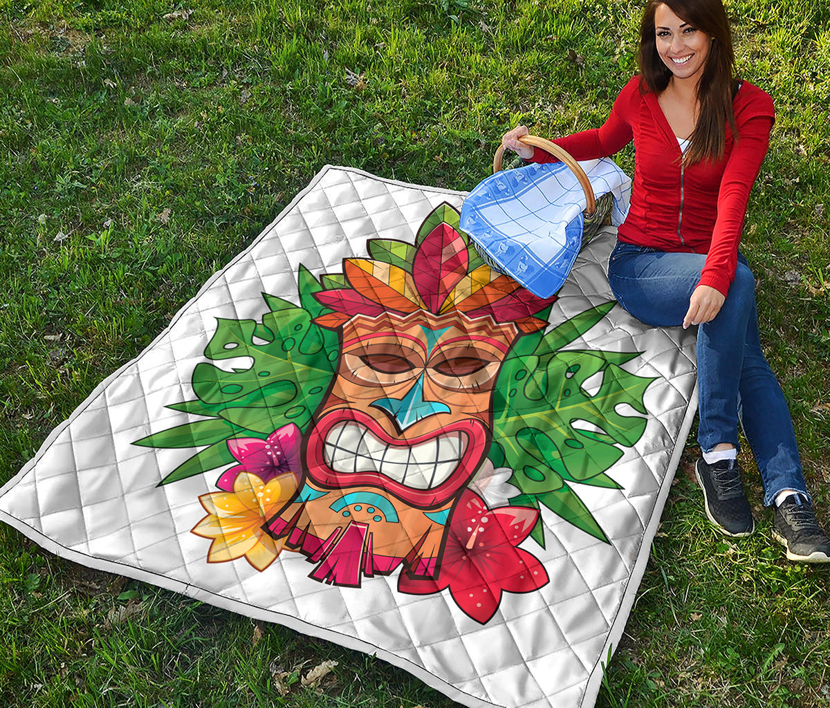 Hawaiian Tiki Print Quilt