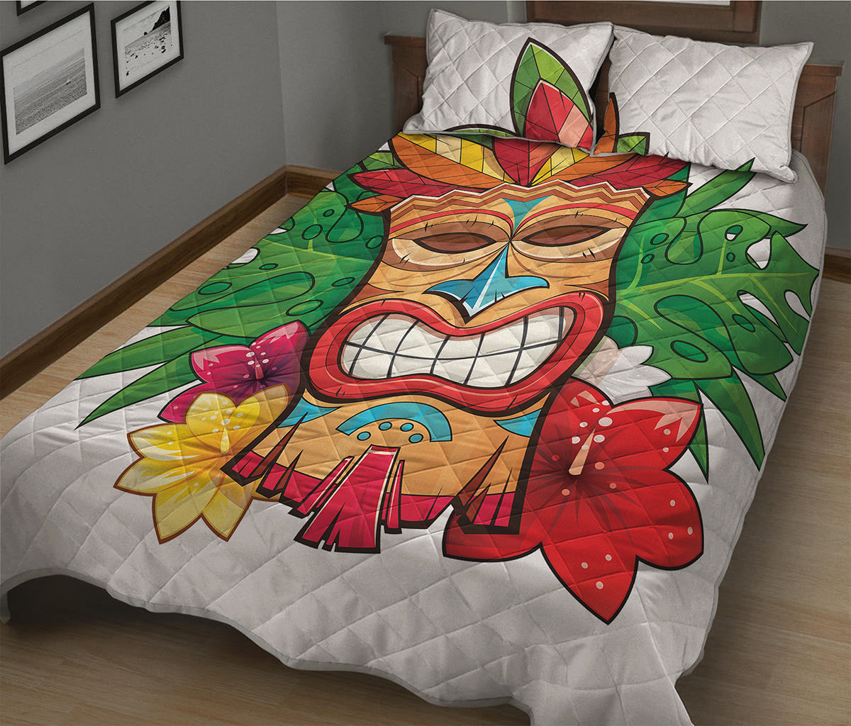 Hawaiian Tiki Print Quilt Bed Set