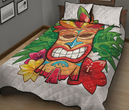Hawaiian Tiki Print Quilt Bed Set