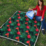 Hawaiian Tropical Flowers Pattern Print Quilt