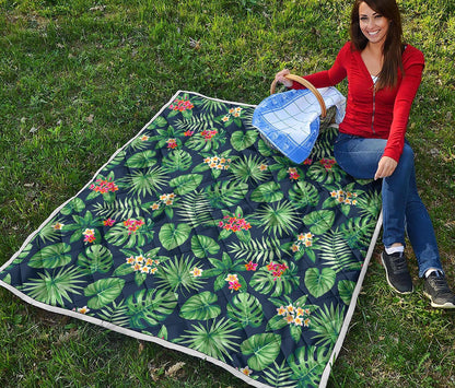 Hawaiian Tropical Leaves Pattern Print Quilt