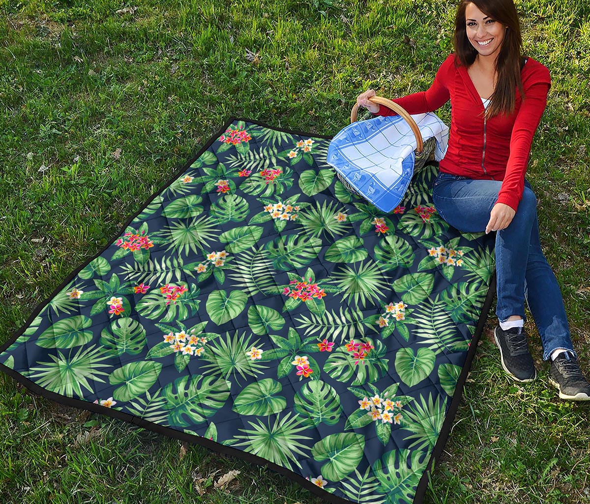 Hawaiian Tropical Leaves Pattern Print Quilt