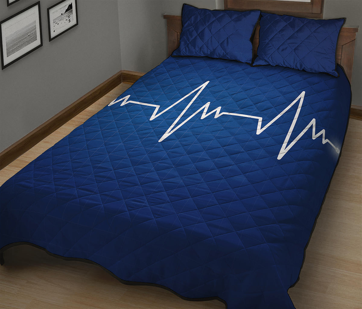 Heartbeat Cardiogram Print Quilt Bed Set