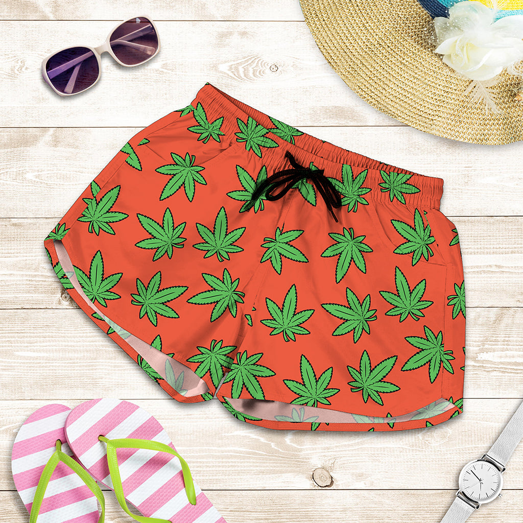 Hemp Leaf Pattern Print Women's Shorts